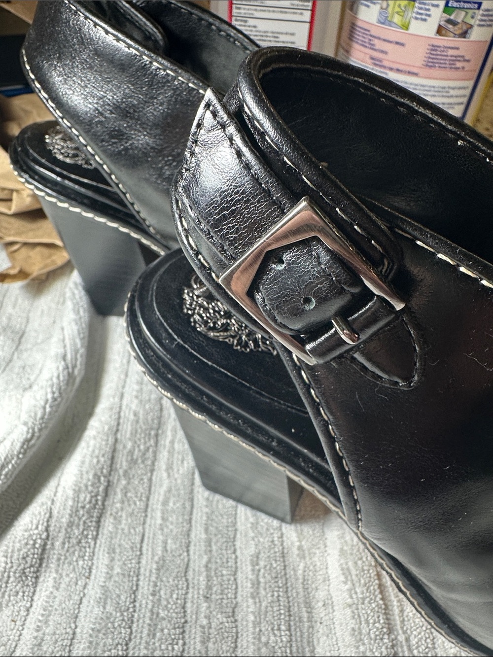 Vince Camuto heels - Picture 7 of 7
